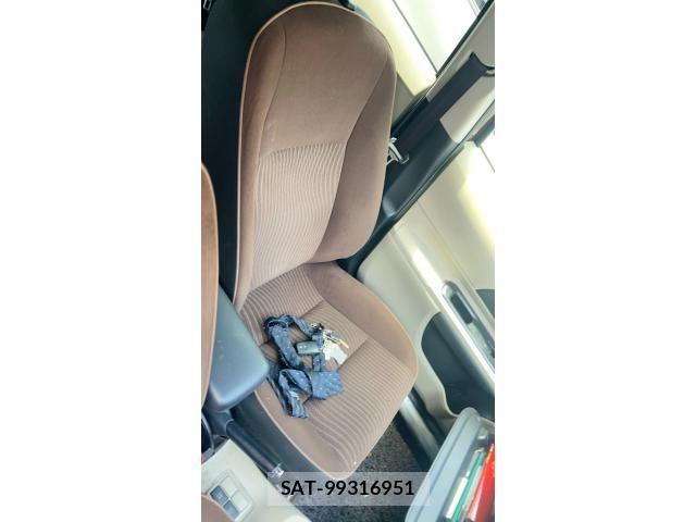 Toyota AQUA 2014-12 7391365-14