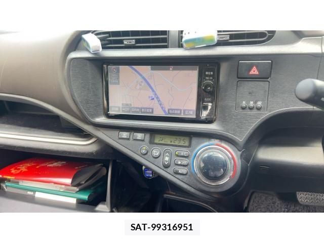 Toyota AQUA 2014-12 7391365-21