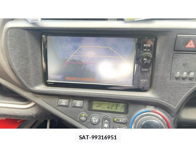 Toyota AQUA 2014-12 7391365-24