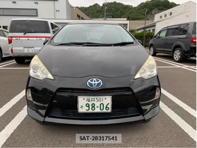 Toyota AQUA 2014-08 7391363-0