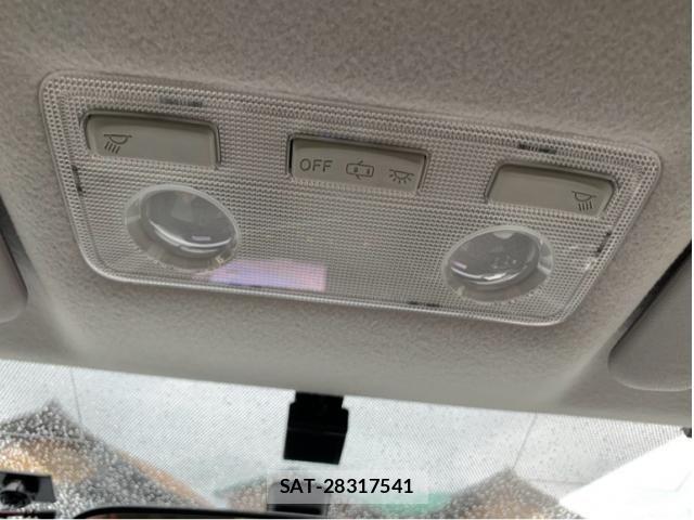 Toyota AQUA 2014-08 7391363-5