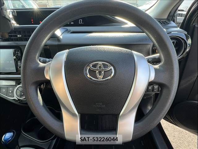 Toyota AQUA 2015-12 7391351-22