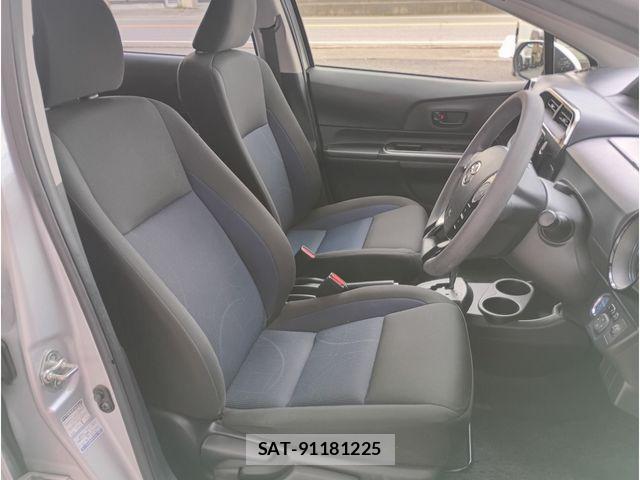 Toyota AQUA 2021-05 7391323-13