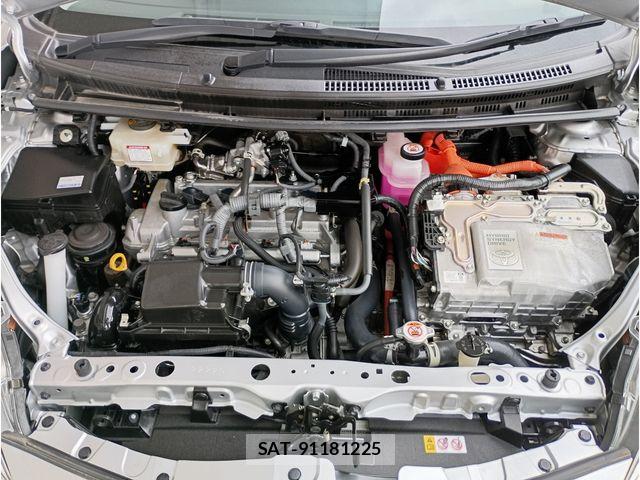 Toyota AQUA 2021-05 7391323-19