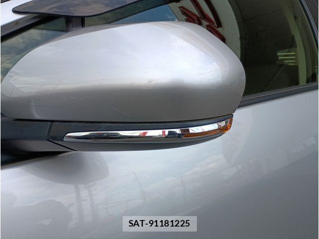 Toyota AQUA 2021-05 7391323-6