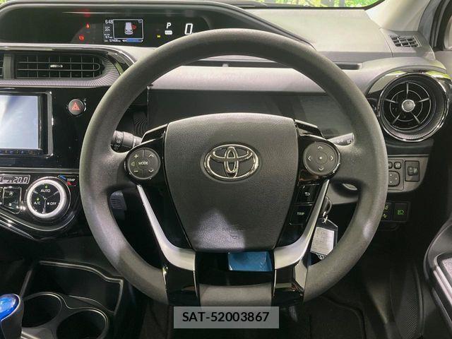 Toyota AQUA 2021-05 7452867-10