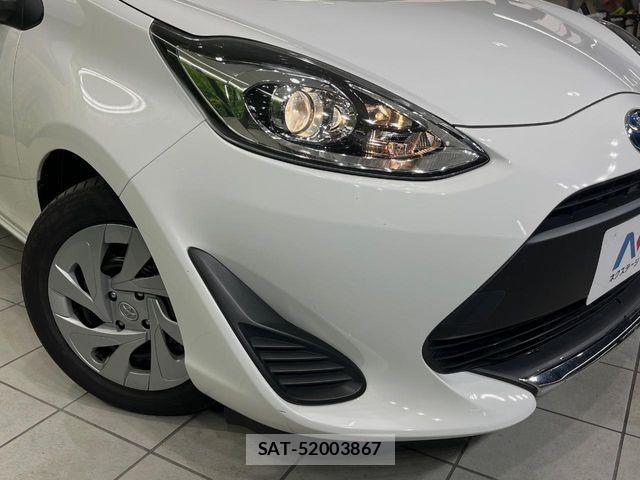 Toyota AQUA 2021-05 7452867-11