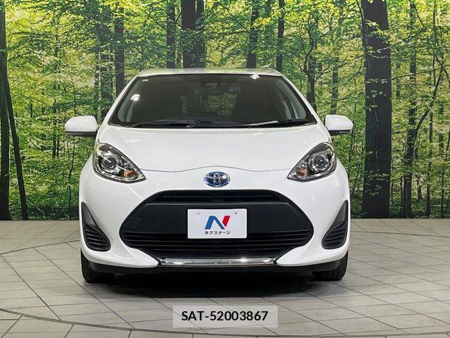 Toyota AQUA 2021-05 7452867-13