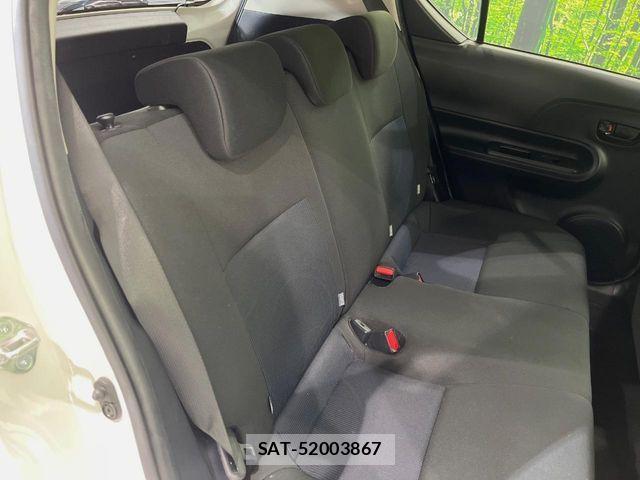 Toyota AQUA 2021-05 7452867-8
