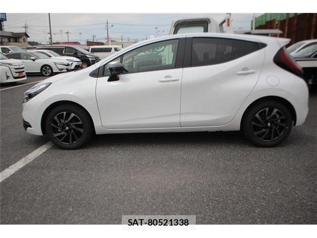 Toyota AQUA 2026-04 7452819-11
