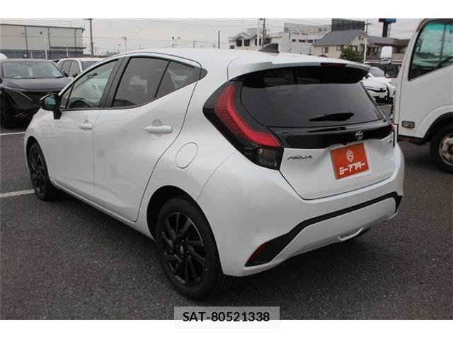 Toyota AQUA 2026-04 7452819-12