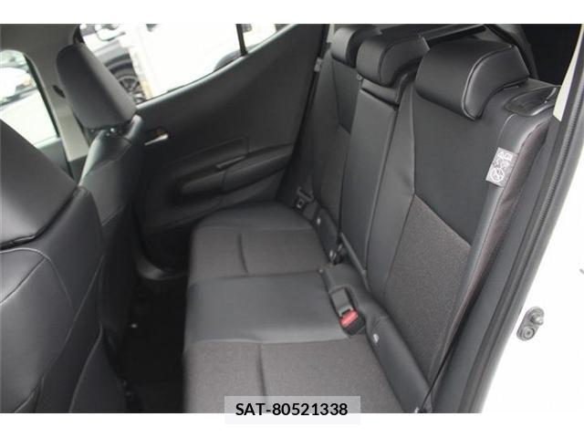 Toyota AQUA 2026-04 7452819-26