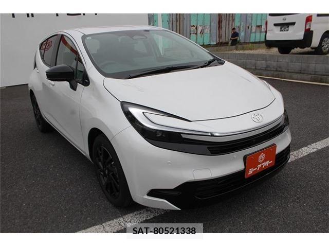 Toyota AQUA 2026-04 7452819-8