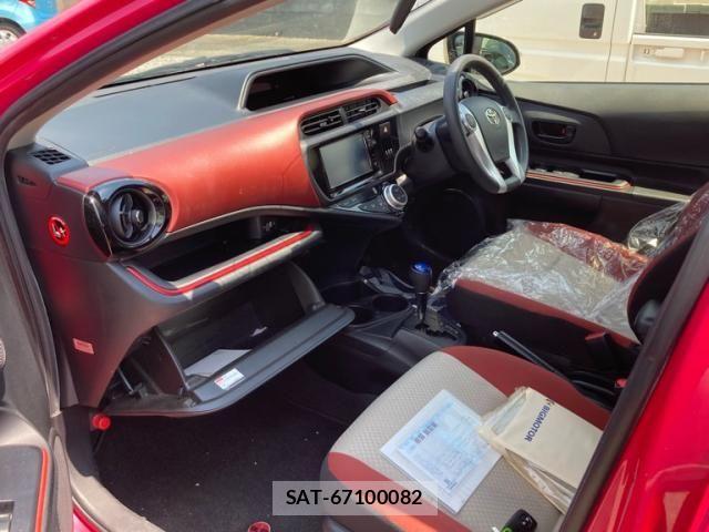Toyota AQUA 2015-10 7452924-10