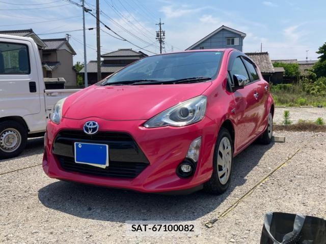 Toyota AQUA 2015-10 7452924-1