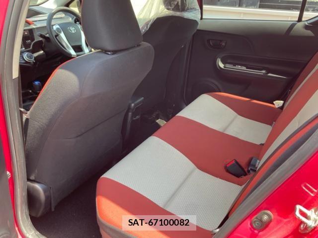 Toyota AQUA 2015-10 7452924-8