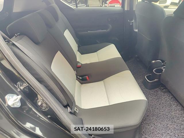Toyota AQUA 2014-11 7452908-28