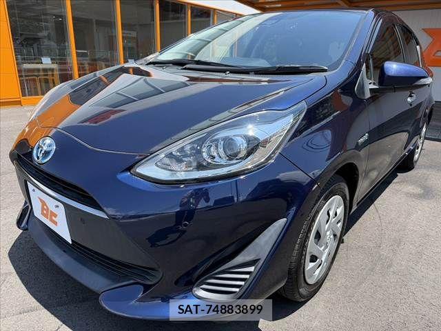 Toyota AQUA 2018-10 7452870-9