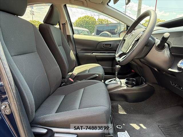 Toyota AQUA 2018-10 7452870-15