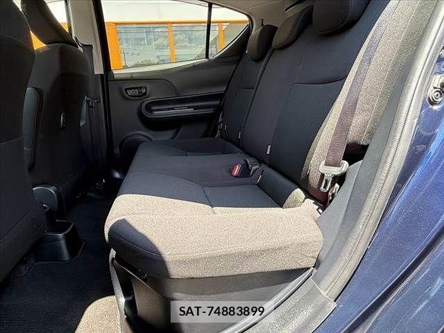 Toyota AQUA 2018-10 7452870-18