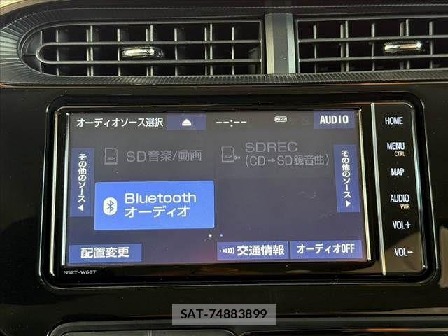 Toyota AQUA 2018-10 7452870-23