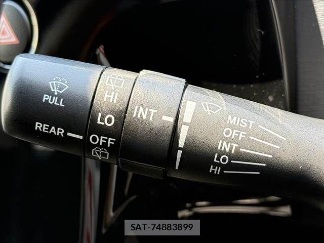 Toyota AQUA 2018-10 7452870-25