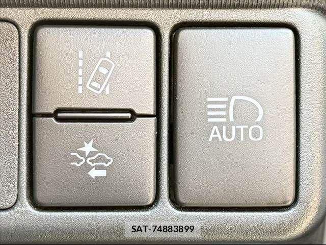 Toyota AQUA 2018-10 7452870-4
