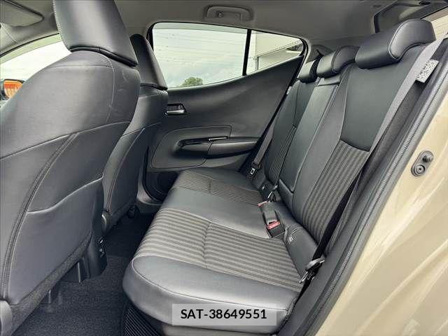 Toyota AQUA 2025-03 7452826-17