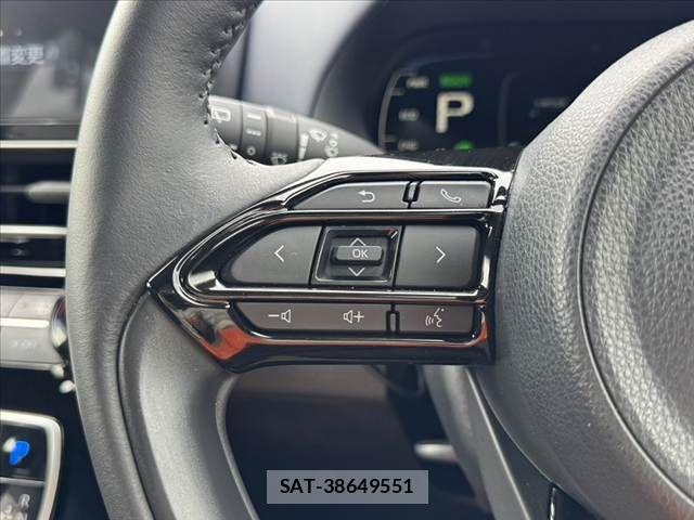 Toyota AQUA 2025-03 7452826-26