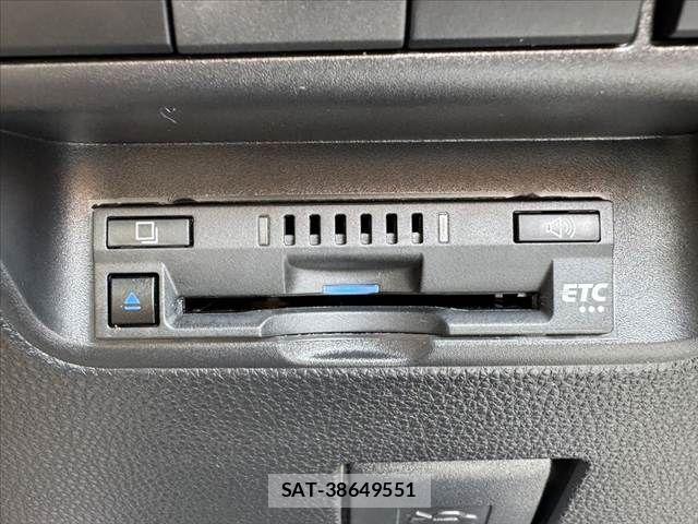 Toyota AQUA 2025-03 7452826-4