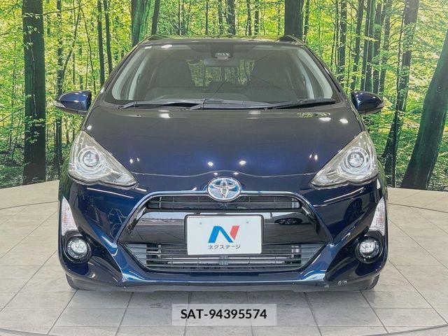 Toyota AQUA 2017-03 7452865-13