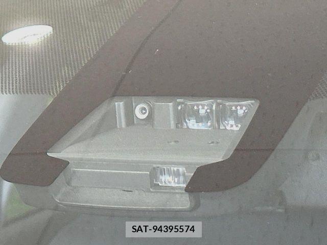 Toyota AQUA 2017-03 7452865-2