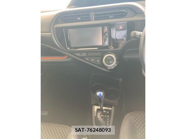 Toyota AQUA 2016-02 7452904-14
