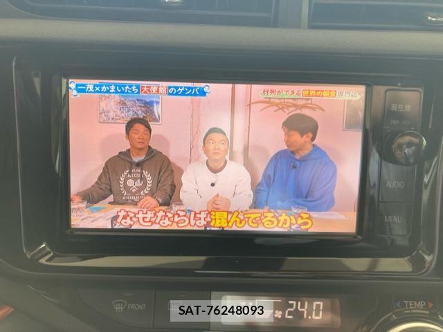 Toyota AQUA 2016-02 7452904-19