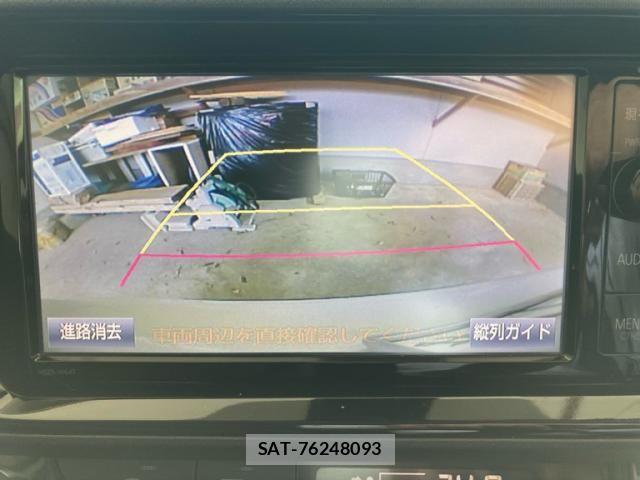 Toyota AQUA 2016-02 7452904-21