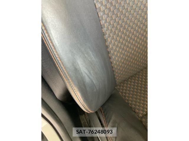 Toyota AQUA 2016-02 7452904-25