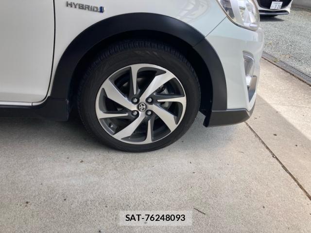 Toyota AQUA 2016-02 7452904-8