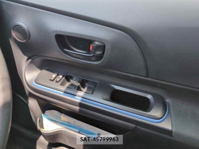 Toyota AQUA 2013-08 7452911-15
