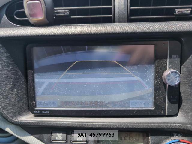 Toyota AQUA 2013-08 7452911-18