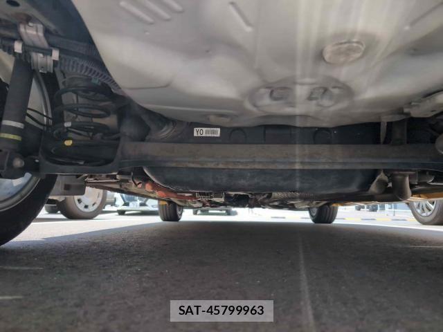 Toyota AQUA 2013-08 7452911-3