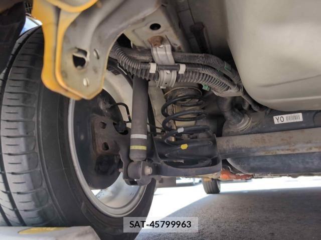 Toyota AQUA 2013-08 7452911-4