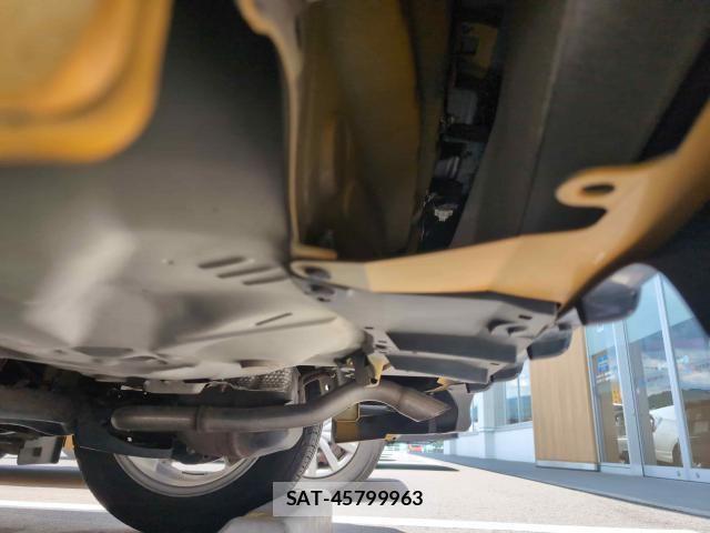 Toyota AQUA 2013-08 7452911-5