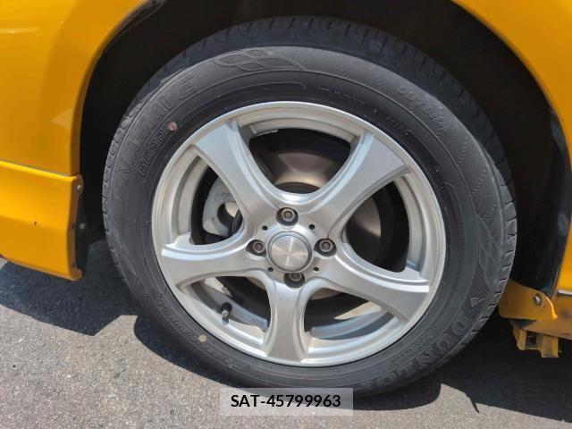 Toyota AQUA 2013-08 7452911-7
