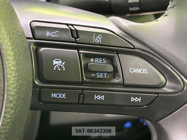 Toyota AQUA 2021-12 7452828-5