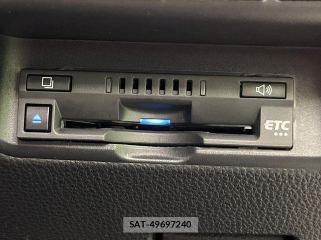 Toyota AQUA 2022-03 7452830-6