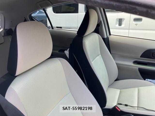 Toyota AQUA 2012-03 7452914-10