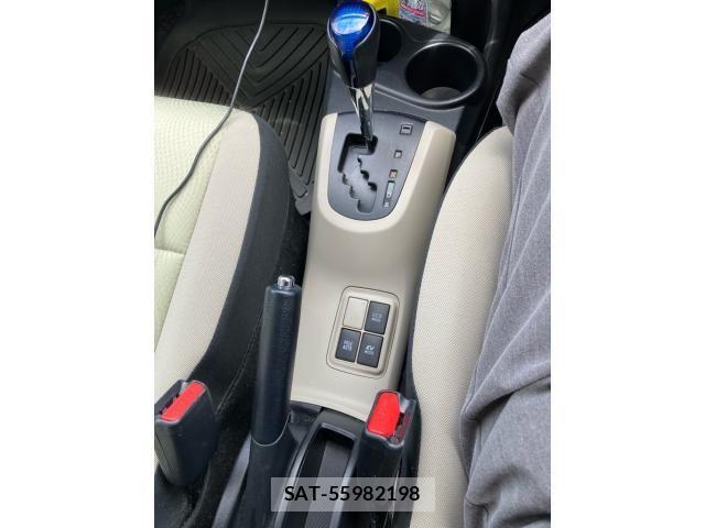 Toyota AQUA 2012-03 7452914-18