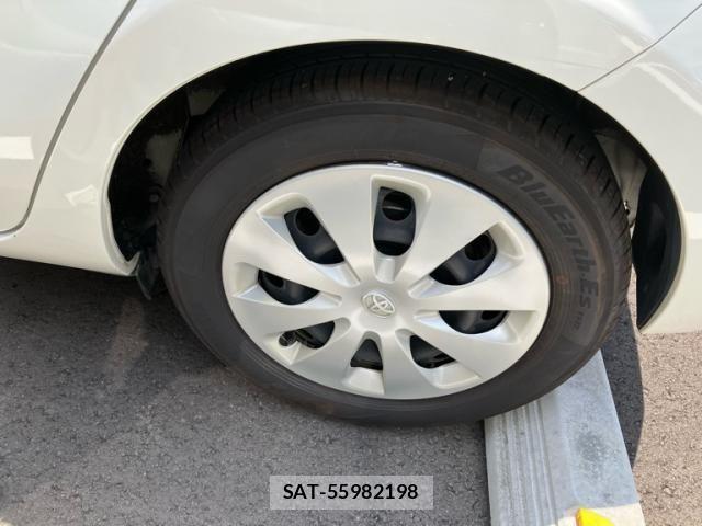 Toyota AQUA 2012-03 7452914-8