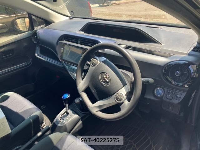 Toyota AQUA 2015-04 7452920-9