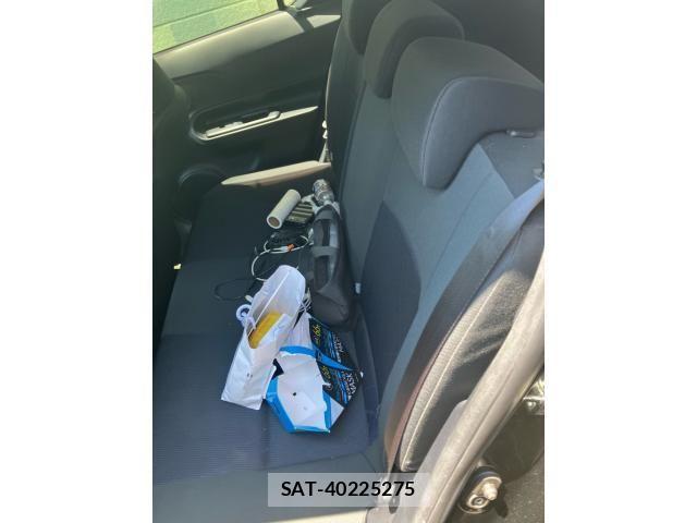Toyota AQUA 2015-04 7452920-23